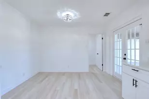 1523 Crescent Dr, Sherman, TX 75092 - Photo 11