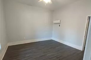 1326 W Sears St, Denison, TX 75020 - Photo 9