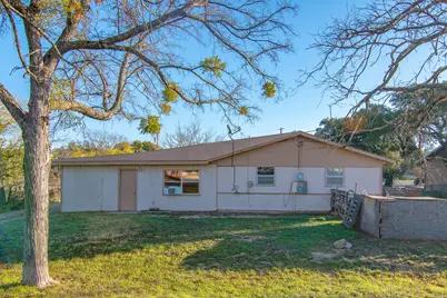 3409 Durham Avenue, Brownwood, TX 76801 - Photo 3