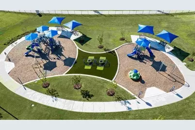 1908 Cherokee Lane, Cleburne, TX 76033 - Photo 33