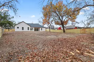 3013 Seaton Dr, Dallas, TX 75216 - Photo 25