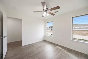 1605 Village Park Trail, Burleson, TX 76028 - Photo 23