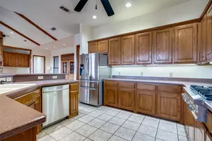 330 Deer Track Rd, Weatherford, TX 76085 - Photo 7