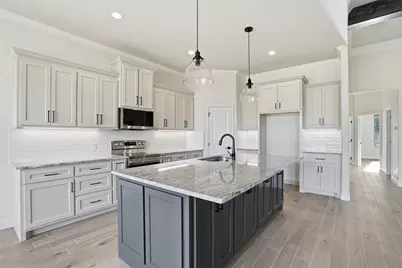 6002 Oakwood Court, Granbury, TX 76049 - Photo 13