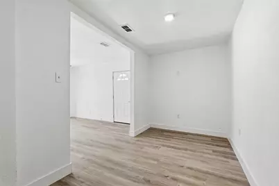 2741 Meaders Avenue, Fort Worth, TX 76112 - Photo 31