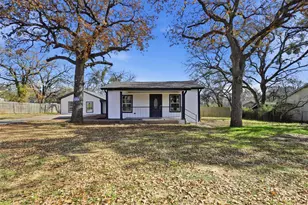 2741 Meaders Ave, Fort Worth, TX 76112 - Photo 37