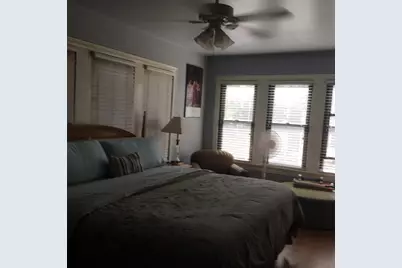 2546 Gladstone Drive, Dallas, TX 75211 - Photo 7