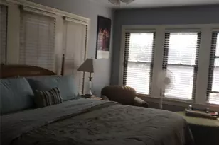 2546 Gladstone Dr, Dallas, TX 75211 - Photo 7