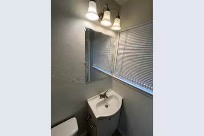 1841 S Perry Road, Carrollton, TX 75006 - Photo 15