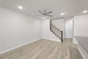 236 Wagon Spoke Wy, Fort Worth, TX 76120 - Photo 9