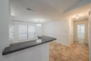 808 Blessing Creek Dr, Euless, TX 76039 - Photo 9