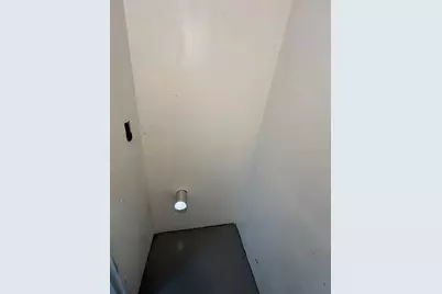 607 E Miller Road, Garland, TX 75041 - Photo 23