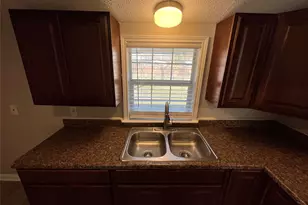 607 E Miller Rd, Garland, TX 75041 - Photo 9