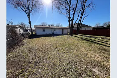 607 E Miller Road, Garland, TX 75041 - Photo 25