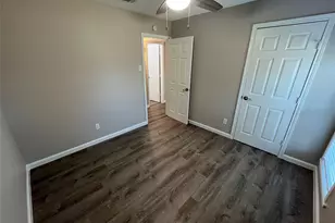 525 Oxford Park, Garland, TX 75043 - Photo 21