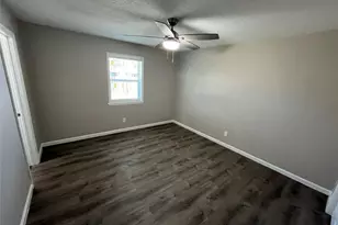 525 Oxford Park, Garland, TX 75043 - Photo 13