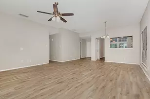 980 Mauve Dr, Lewisville, TX 75067 - Photo 3