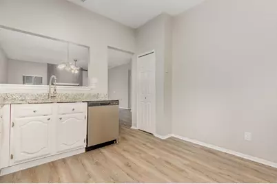 980 Mauve Drive, Lewisville, TX 75067 - Photo 11