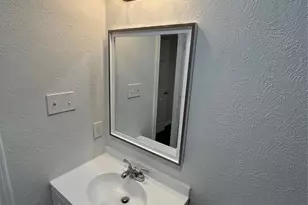 2901 Lanette Ln, Arlington, TX 76010 - Photo 11