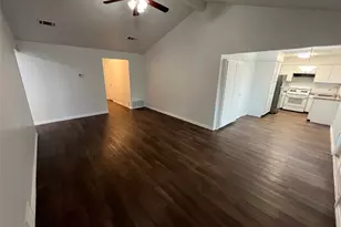 2901 Lanette Ln, Arlington, TX 76010 - Photo 5