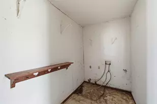 604 S Spears St, Alvarado, TX 76009 - Photo 21