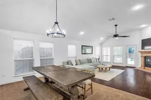 10409 Flat Creek Trail, McKinney, TX 75072 - Photo 9