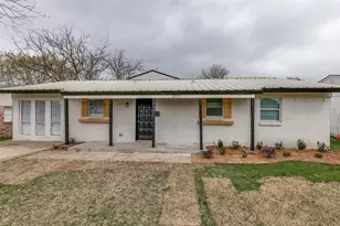 2917 Dale Dr, Plano, TX 75074 - Photo 1