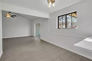 121 Quail Creek Dr, Crowley, TX 76036 - Photo 11