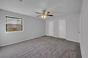 121 Quail Creek Dr, Crowley, TX 76036 - Photo 19