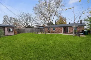 621 Twilight Dr, Garland, TX 75040 - Photo 23