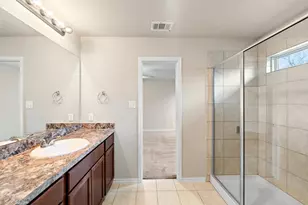 1627 Tanglewood Dr, Azle, TX 76020 - Photo 21