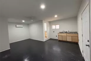 8112 Melrose Street E, White Settlement, TX 76108 - Photo 15