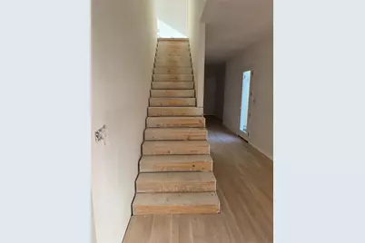 8911 Forest Hills Boulevard, Dallas, TX 75218 - Photo 11