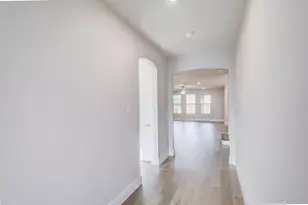 2912 Weslyan Oak St, Bedford, TX 76021 - Photo 13