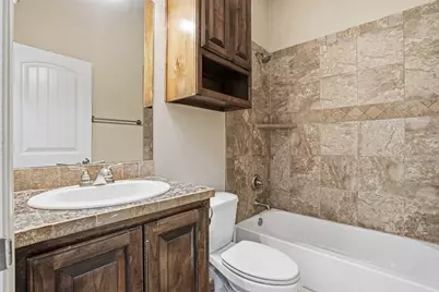 3202 Bowie Street, Granbury, TX 76049 - Photo 31