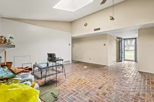 3045 Lockmoor Ln, Dallas, TX 75220 - Photo 21