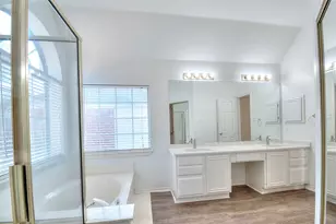 8221 Edgewater Dr, Frisco, TX 75034 - Photo 15