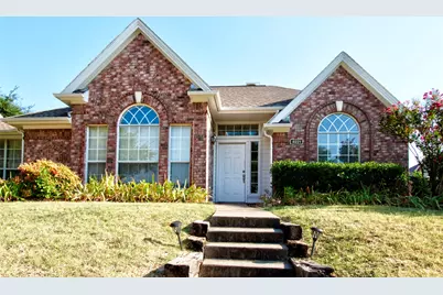 8221 Edgewater Drive, Frisco, TX 75034 - Photo 3