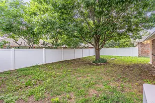 105 Sunglow Loop, Red Oak, TX 75154 - Photo 37