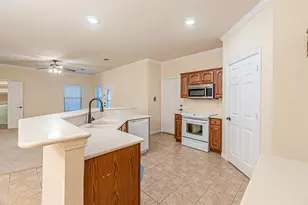 105 Sunglow Loop, Red Oak, TX 75154 - Photo 17