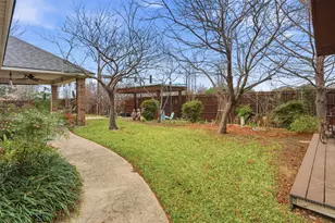 901 Dylan Ct, Burleson, TX 76028 - Photo 35