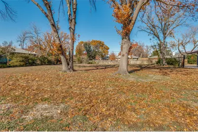 3009 Phyllis Lane, Farmers Branch, TX 75234 - Photo 5