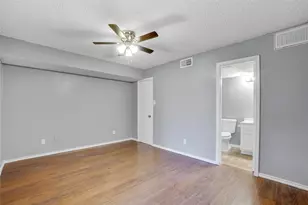9815 Walnut St, Dallas, TX 75243 - Photo 17