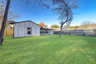 418 Clover Ln, Garland, TX 75043 - Photo 27