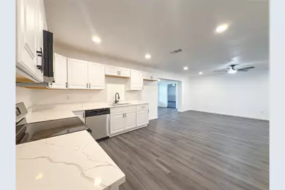 418 Clover Lane, Garland, TX 75043 - Photo 7