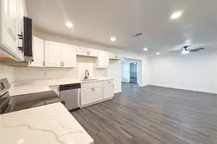 418 Clover Ln, Garland, TX 75043 - Photo 7