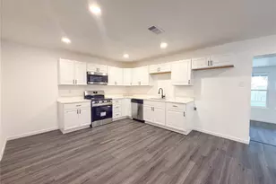 418 Clover Ln, Garland, TX 75043 - Photo 9