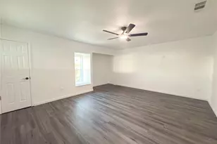 418 Clover Ln, Garland, TX 75043 - Photo 21