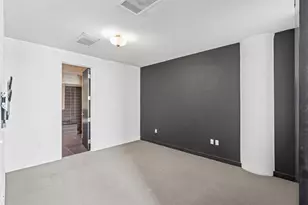 2600 W 7th St, Fort Worth, TX 76107 - Photo 11