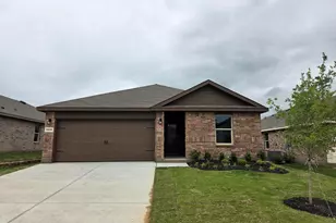1910 Cherokee Ln, Cleburne, TX 76033 - Photo 1
